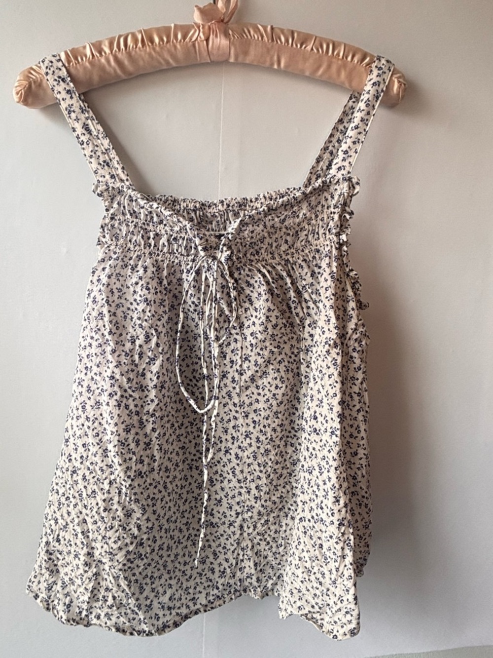 Sleeveless Floral Blue & White Women's Smocked Cami Top Boho Summer Peasantcore - Picture 2 of 7
